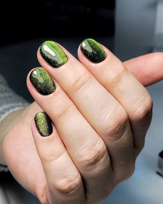 Feel the Nature with 31 Forest Green Nail Designs in 2024 22 Sparkling Glitter Forest Green Nails