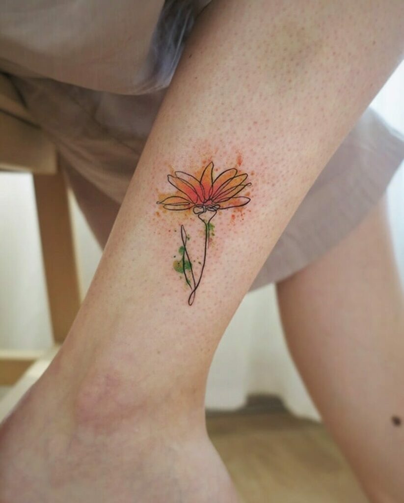 11+ Minimalist Daisy Tattoo Ideas That Will Blow Your Mind! 16 Daisy Water Color Tattoo