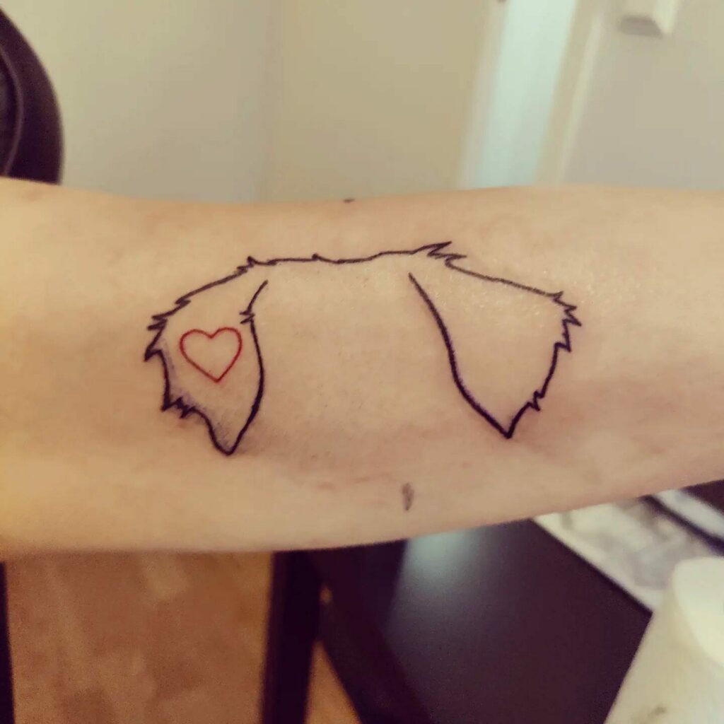 10+ Dog Ear Tattoo Ideas That Will Blow Your Mind! 20 Dog Ear And Heart Tattoo