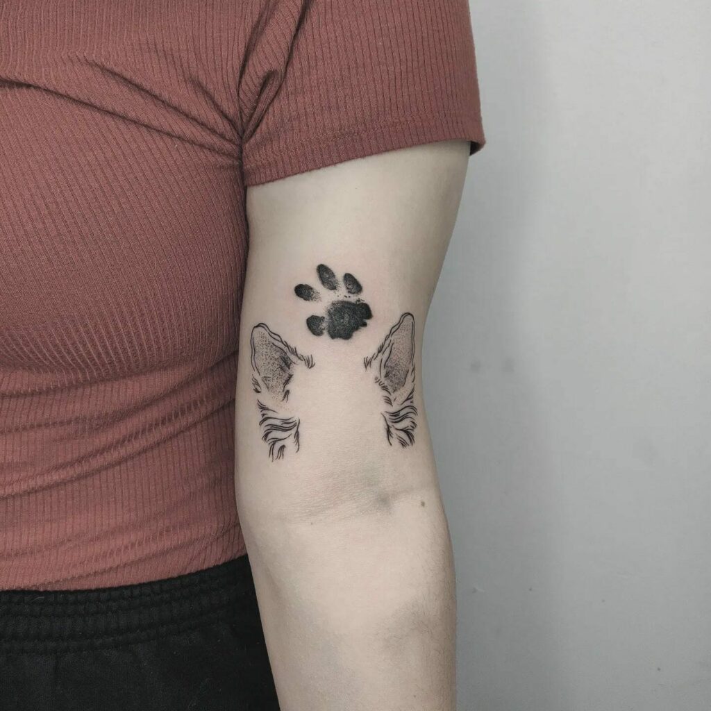 10+ Dog Ear Tattoo Ideas That Will Blow Your Mind! 15 Dog Ear and Paws Tattoo
