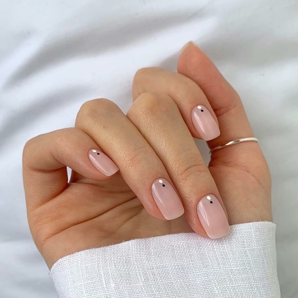 20 Latest Nude Short Nail Ideas To Try In 2024! 36 Dotted Nude Nails