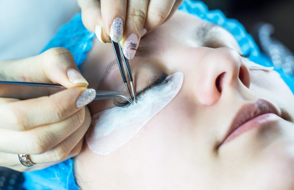 Why You Might Want To Stop Using Eyelash Extensions In 2024 12 Eyelashes