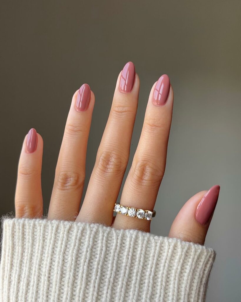 22 Latest Short Pink Nail Ideas To Try In 2024! 17 Fall Inspired Short Pink Nails