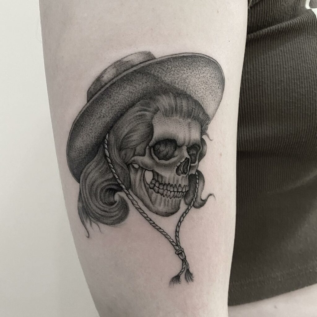10+ Small Western Tattoo Ideas That Will Blow Your Mind! 13 Fantastic Western Skull Tattoo Designs