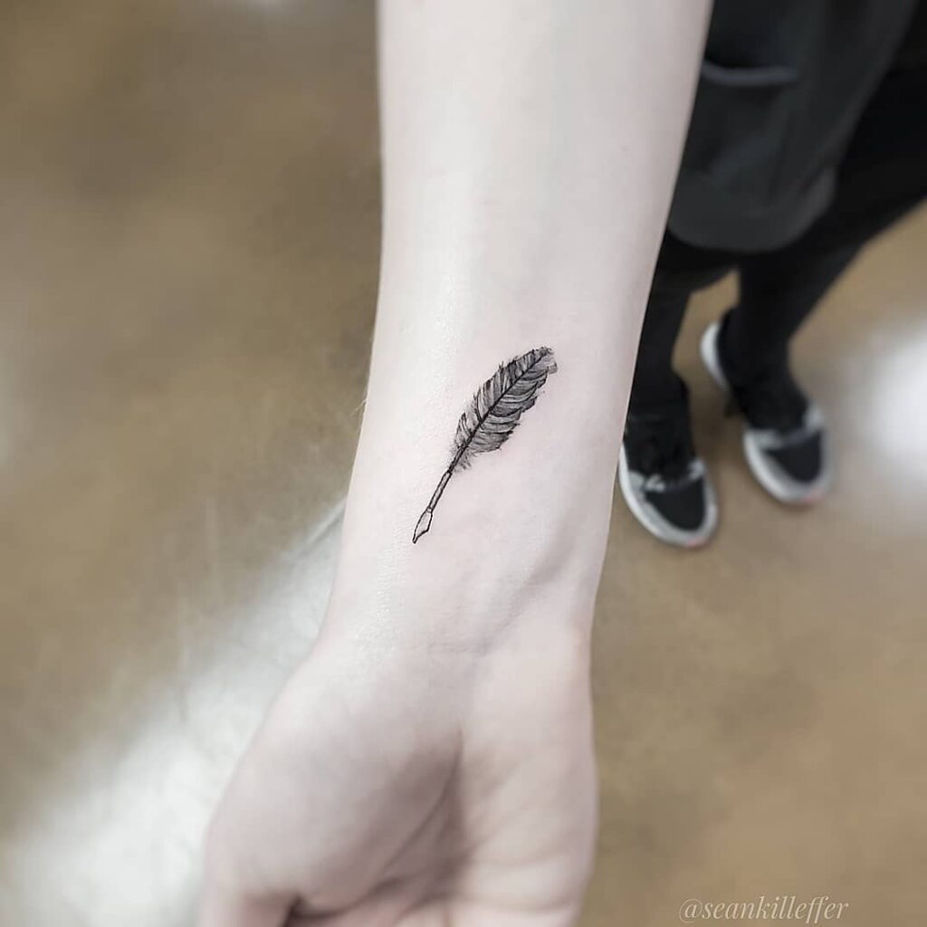 11+ Tattoo For Girls Ideas That Will Blow Your Mind! 20 Feather Tattoo Body Art