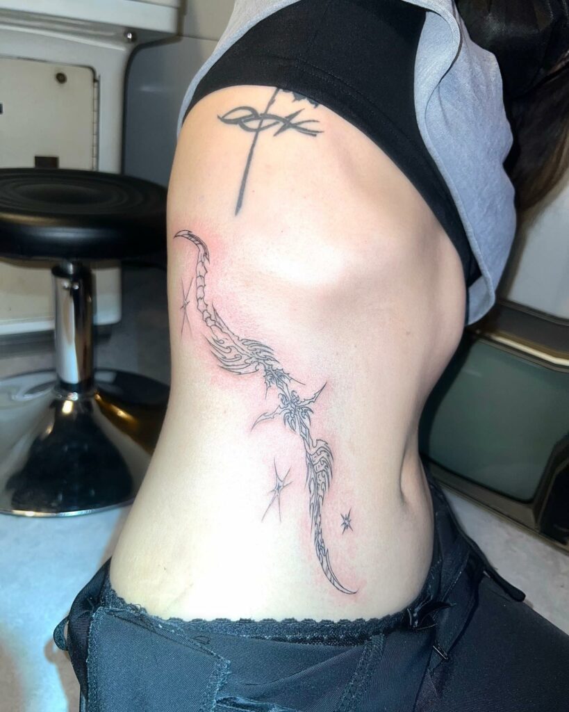 11+ Female Simple Tribal Tattoo Ideas That Will Blow Your Mind! 10 Female Simple Tribal Tattoo