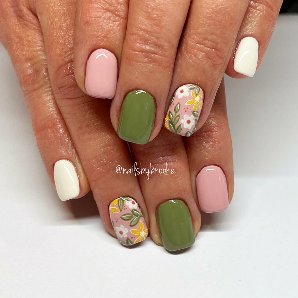 Explore 44 Olive Green Nail Designs in 2024 34 Floral Designs on Olive Green Nails