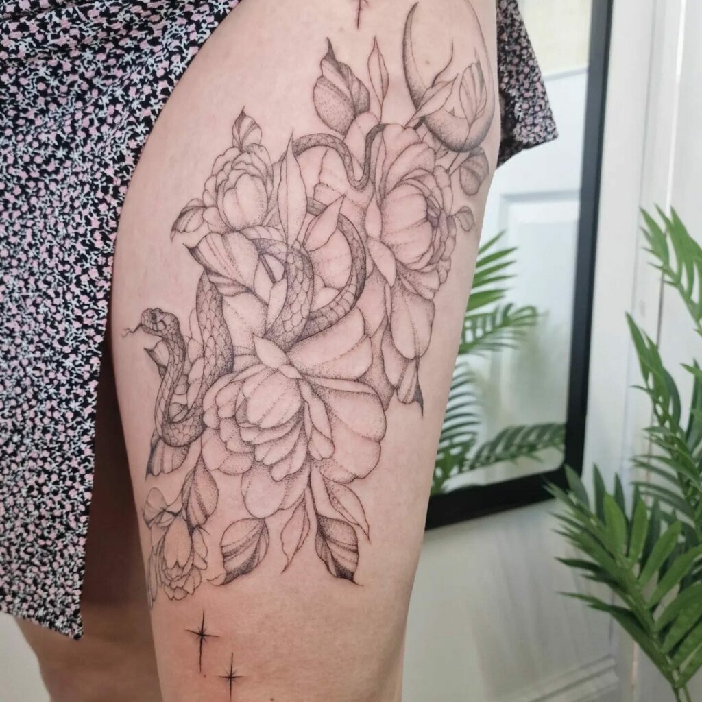 11+ Flower Thigh Tattoo Ideas That Will Blow Your Mind! 19 Flower And Snake Thigh Tattoo