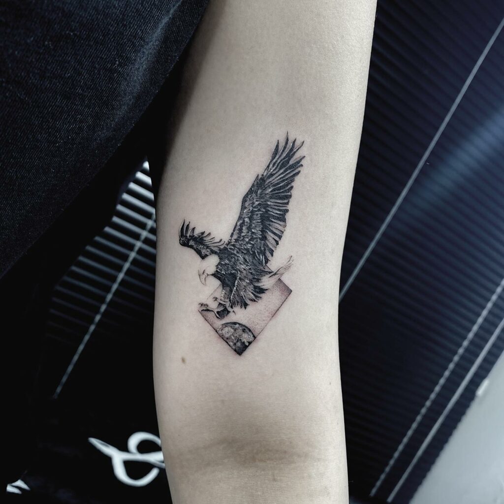 11+ Forearm Eagle Tattoo Ideas That Will blow Your Mind! 10 Forearm Eagle Tattoo