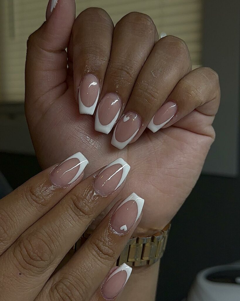Trendy Short Coffin Nail Designs to Inspire You in 2024 ⚰️ 37 French Short Coffin Nails