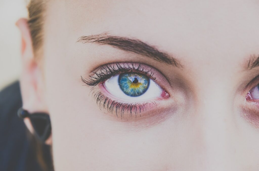 8 Amazing Mascaras for Thin Lashes - Updated For 2024 11 From Falsies to Fabulous