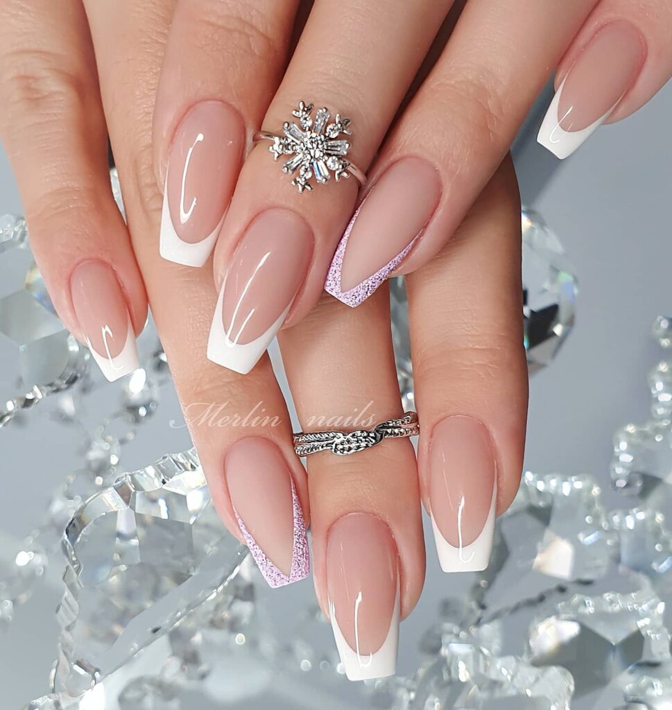 40 Latest Winter Nail Designs To Try In 2024! 21 Frosty Tips
