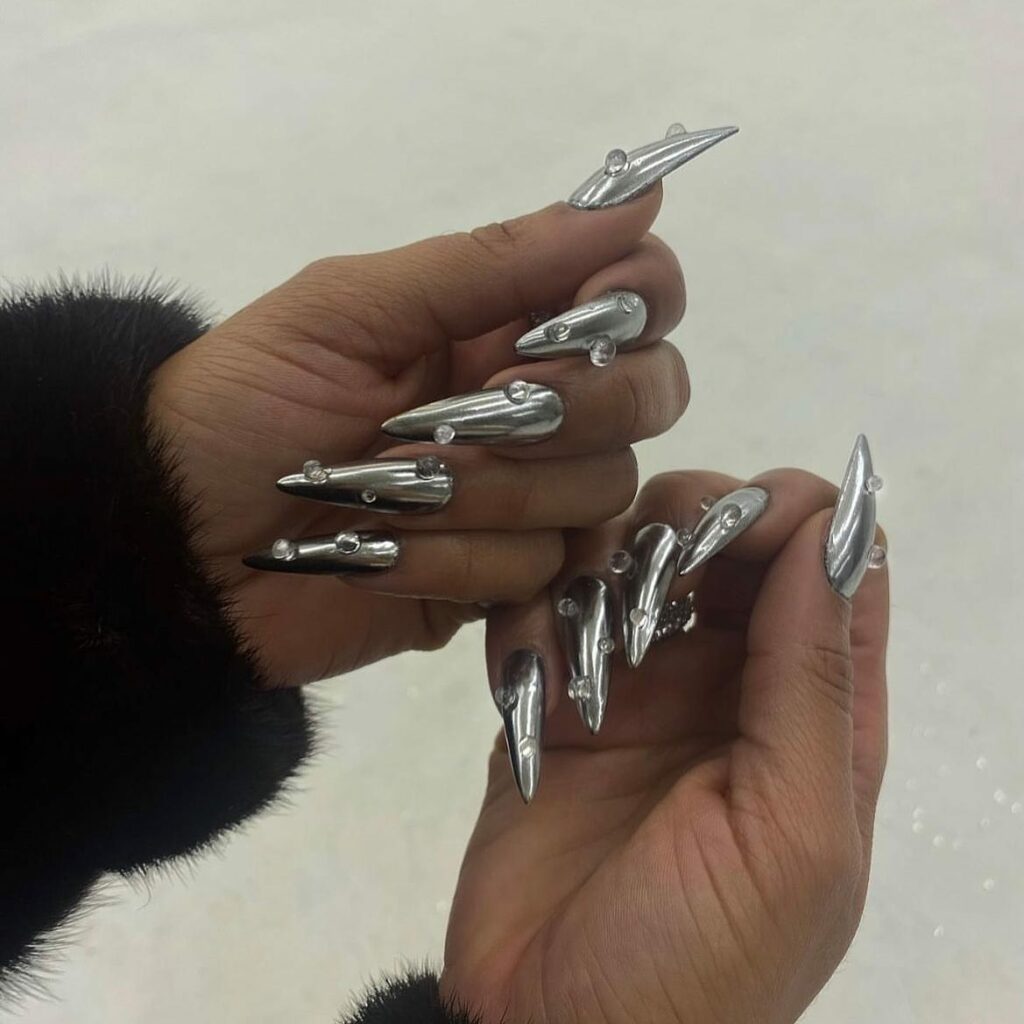 25 Latest Chrome Nail Ideas To Try In 2024! 26 Bold Statement of Metallic Silver Chrome Nails