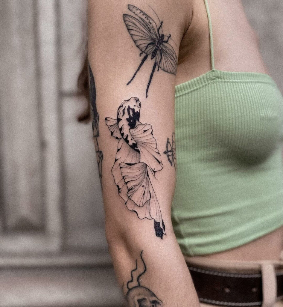 11+ Single Needle Tattoo Ideas You Have To See To Believe! 20 Gap Fillers, In Between