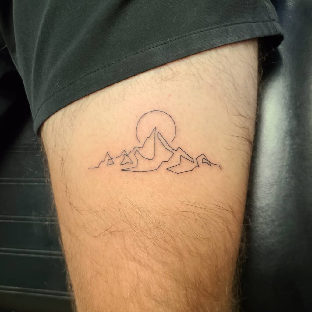 11+ Minimalist Mountain Tattoo Ideas That Will Blow Your Mind! 17 Geometric Mountain Tattoo
