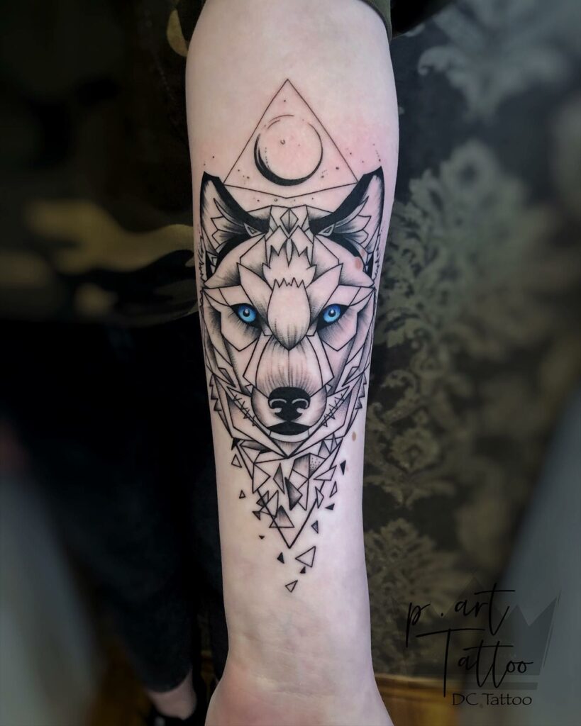11+ Wolf Half Sleeve Tattoo Ideas That Will Blow Your Mind! 20 Geometric Wolf Tattoos