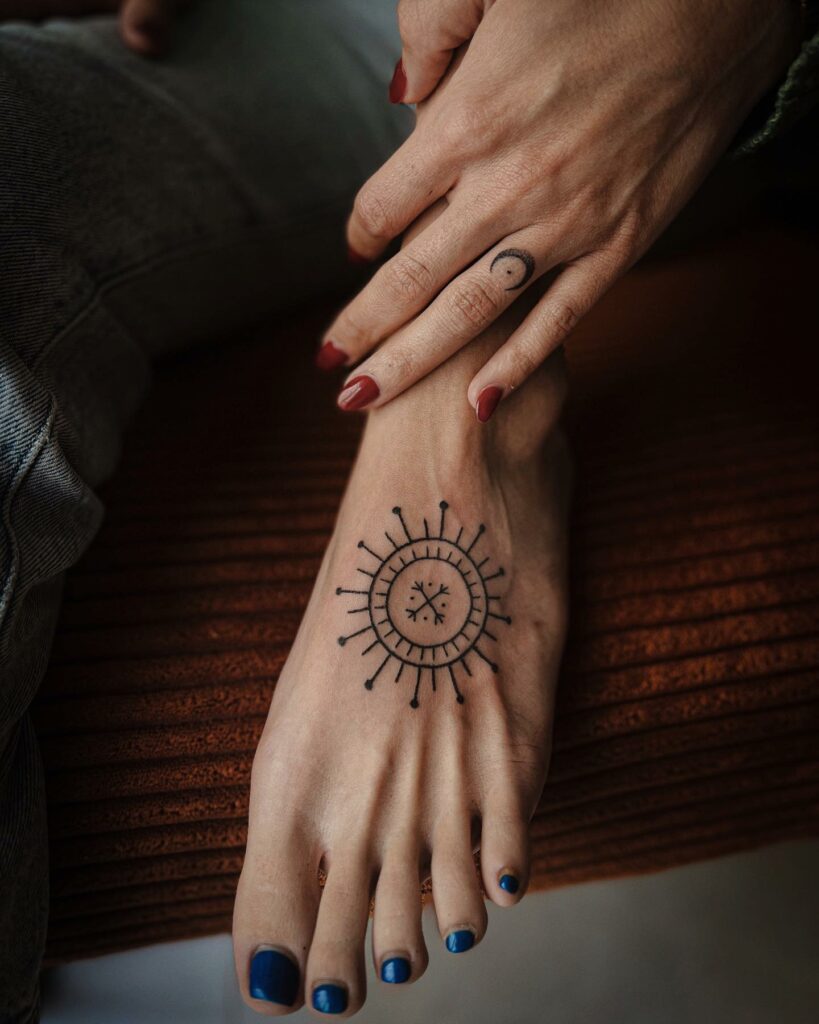 11+ Woman Feet Tattoo Ideas That Will Blow Your Mind! 17 Girly Foot Tattoos