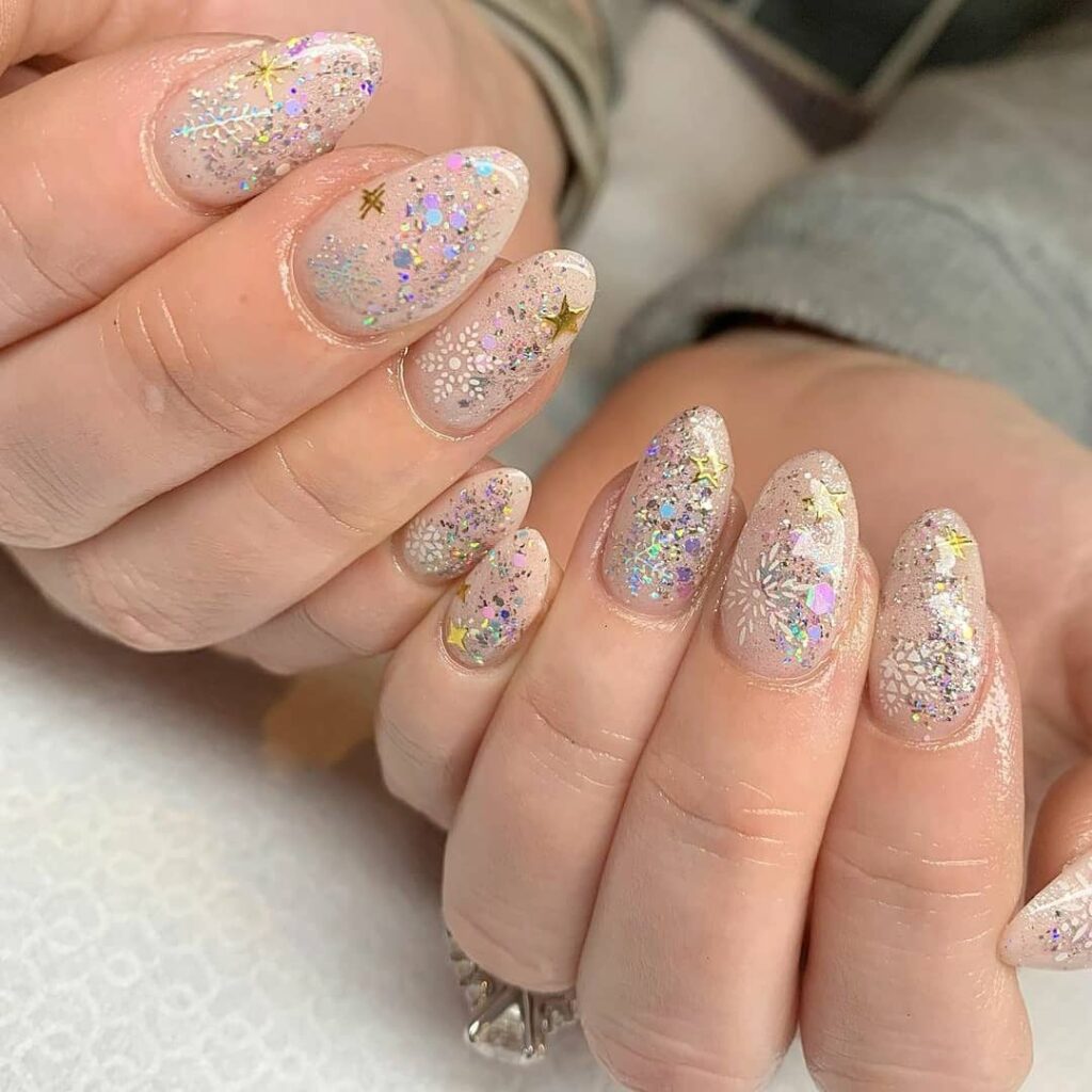 44 Latest Snowflake Nail Ideas To Try In 2024! 32 Glitter Snowflake Nails