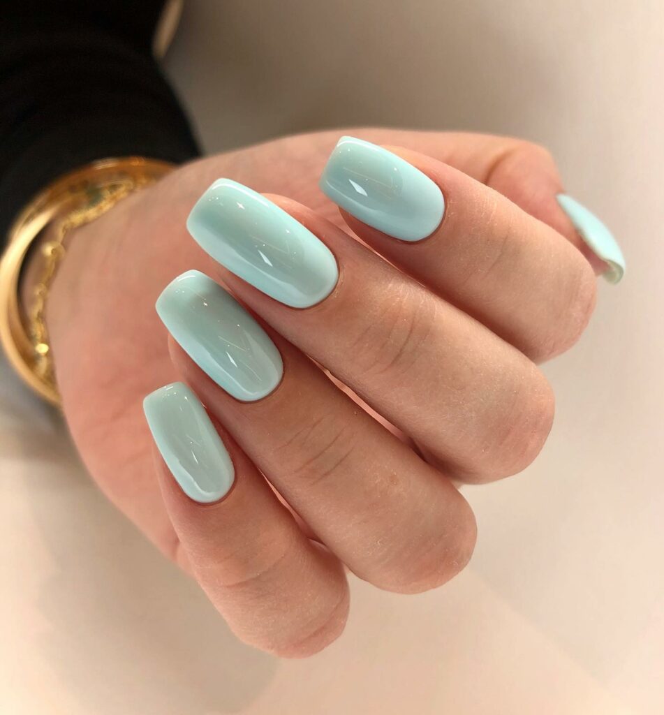 30 Latest Mint Green Nail Ideas To Try Today! 18 Lustrous Finish with Glossy Mint Green Nails