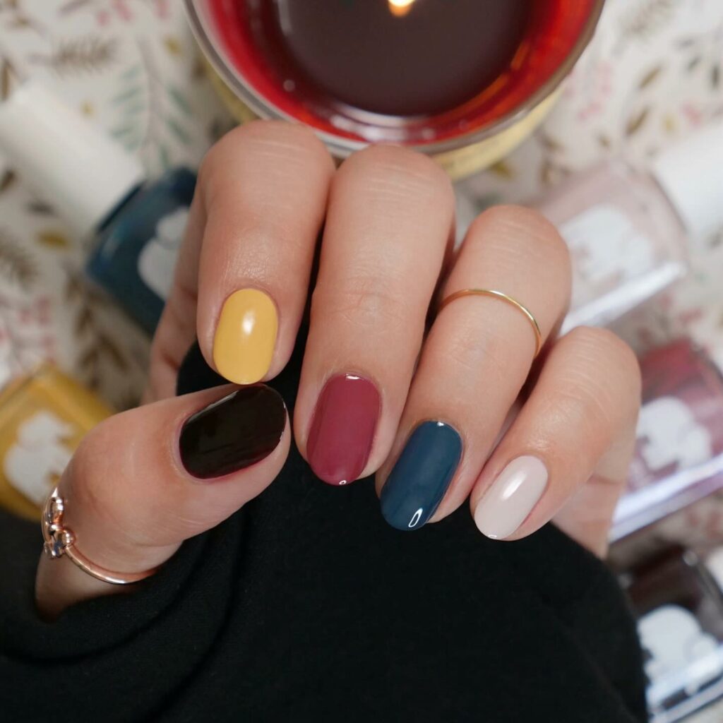 Fall in Love with 57 Short Fall Nail Designs in 2024 50 Glossy Short Fall Nails