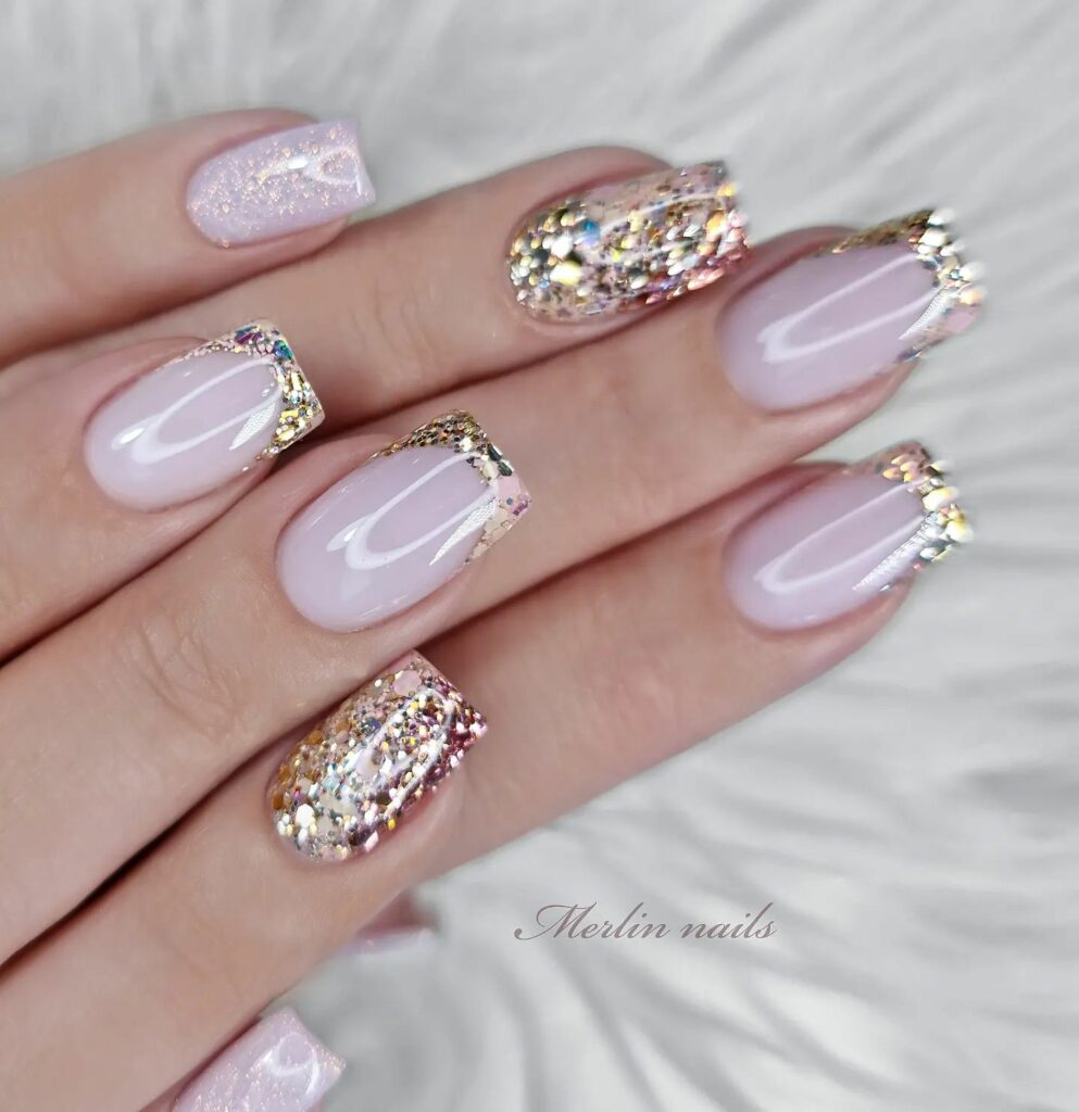 55 Latest Gold French Tip Nail Ideas To Try In 2024! 21 Short Gold French Nails with Glitters