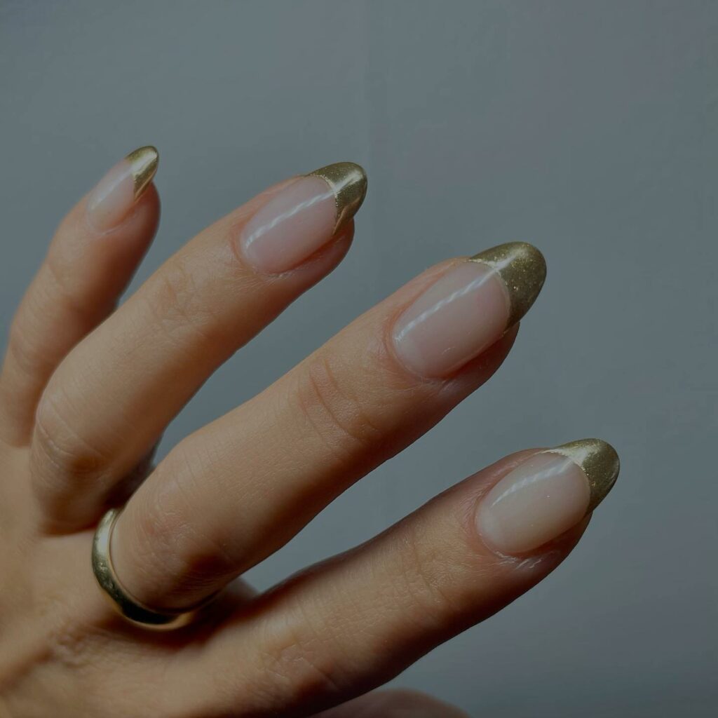 55 Latest Gold French Tip Nail Ideas To Try In 2024! 40 Sophisticated Gold Tips French Nails