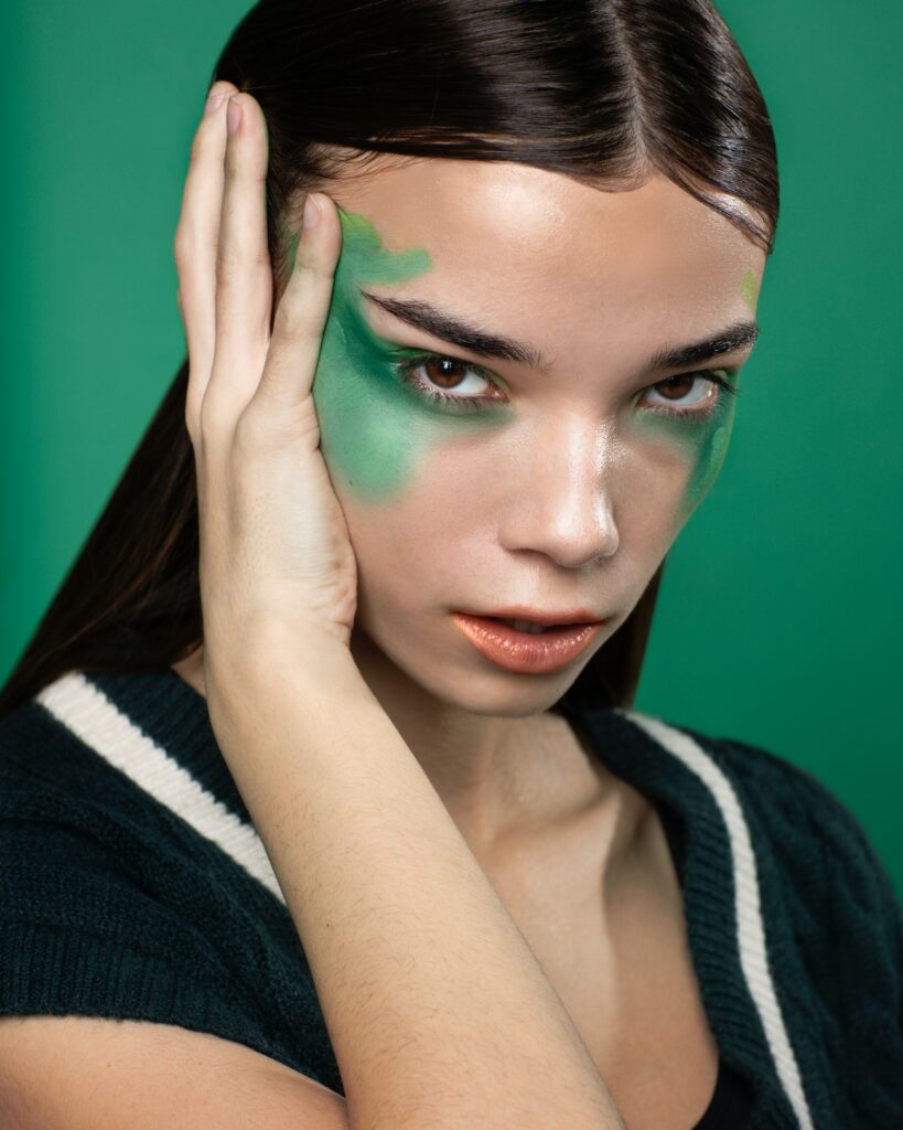 Amazing Makeup Styles You Need To Try In 2024 21 Green Makeup