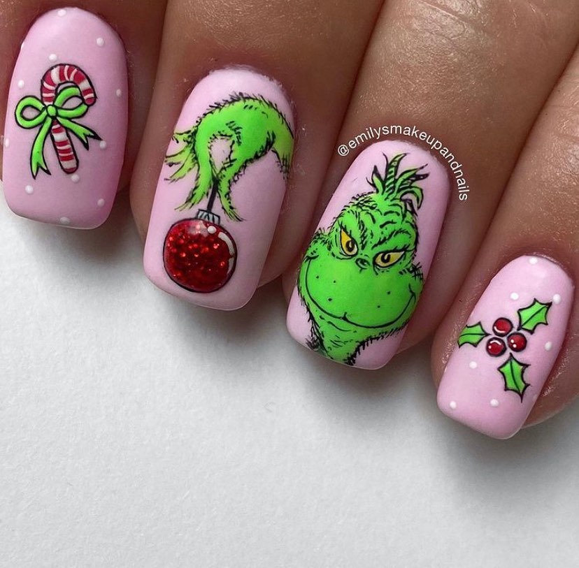 Embrace the Holiday Spirit in 2024 11 Grinch-Inspired Elegance on Your Nails