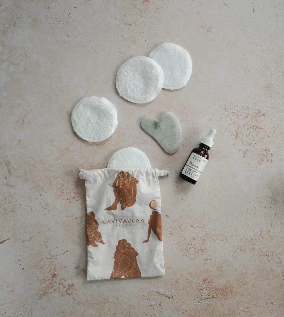 The Ultimate Guide To Face Oils For Gua sha 13 Gua sha partner