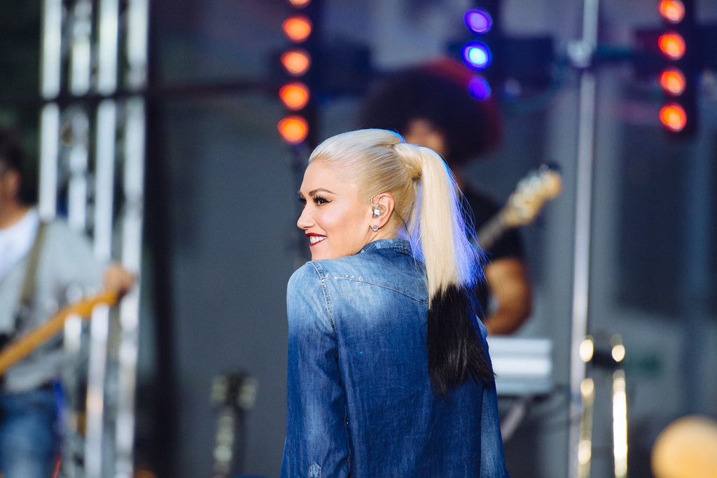 What To Wear To A 90s Party: Amazing Ideas To Inspire You In 2024 18 Gwen Stefani