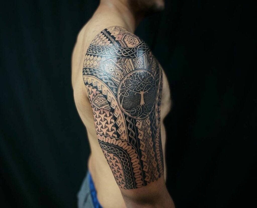46 Filipino Tribal Tattoo Designs for 2024 22 Half-Sleeve Filipino Tribal Tattoo
