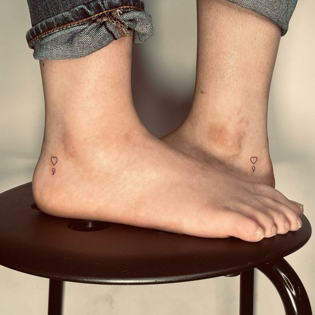 11+ Tattoo On Side Of Foot Designs That Will Blow Your Mind! 20 Heart Tattoo On Back Side Of Foot