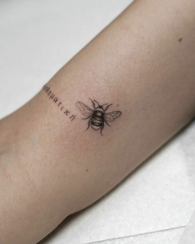 10+ Vintage Bee Tattoo Ideas That Will Blow Your Mind! 16 Highly Detailed Small Bee Tattoo
