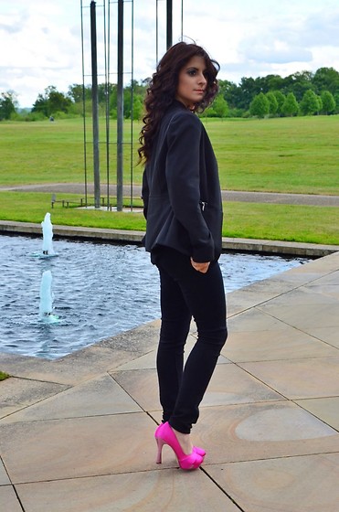 10 Best Heels for a Black Dress in 2024 16 Hot Pink Shoes