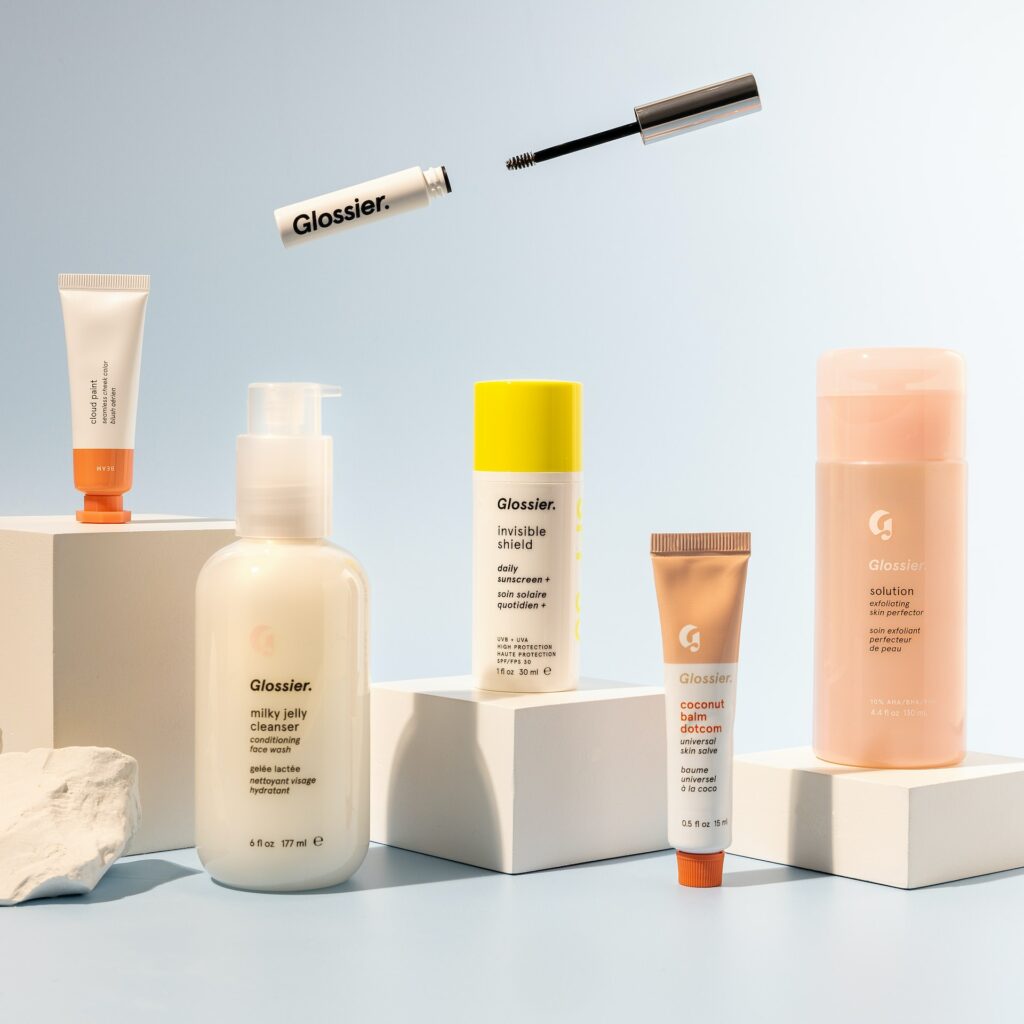 Unlock the Secret to Optimal Skincare: Mastering the Art of Applying Products on Damp Skin 15 Hydrophilic Products
