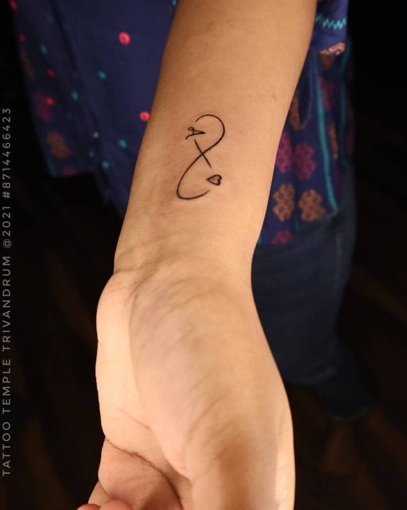 10+ Infinity Tattoo With Names Ideas You Have To See To Believe! 11 Infinity Tattoo With Tiny Heart