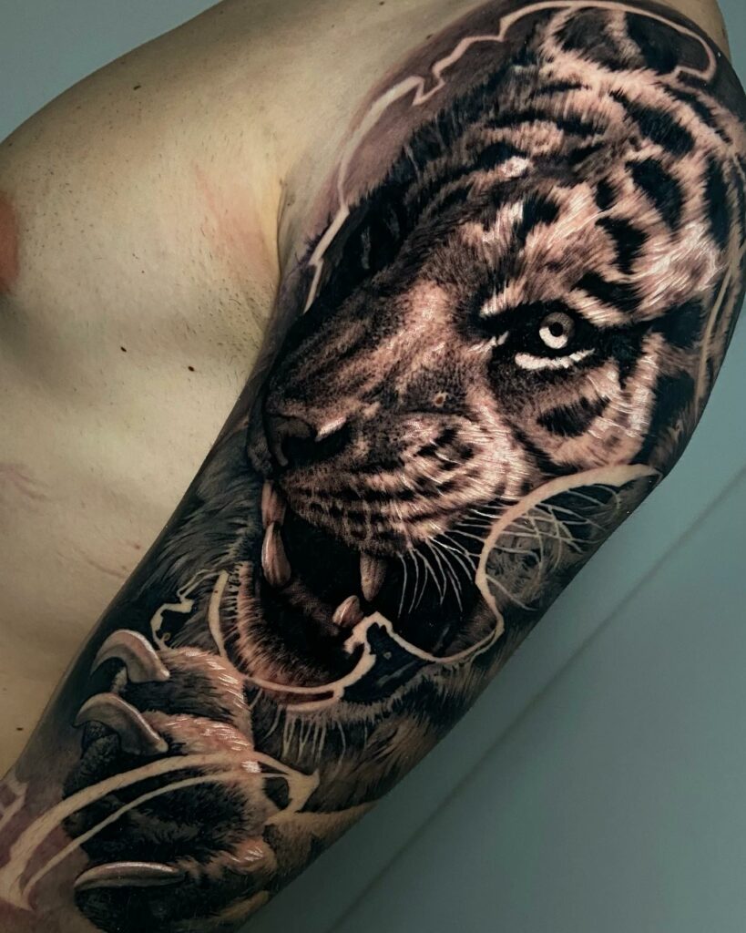37+ Black Ink Tattoo Ideas That Will Blow Your Mind! 17 Intenze Tattoo Ink