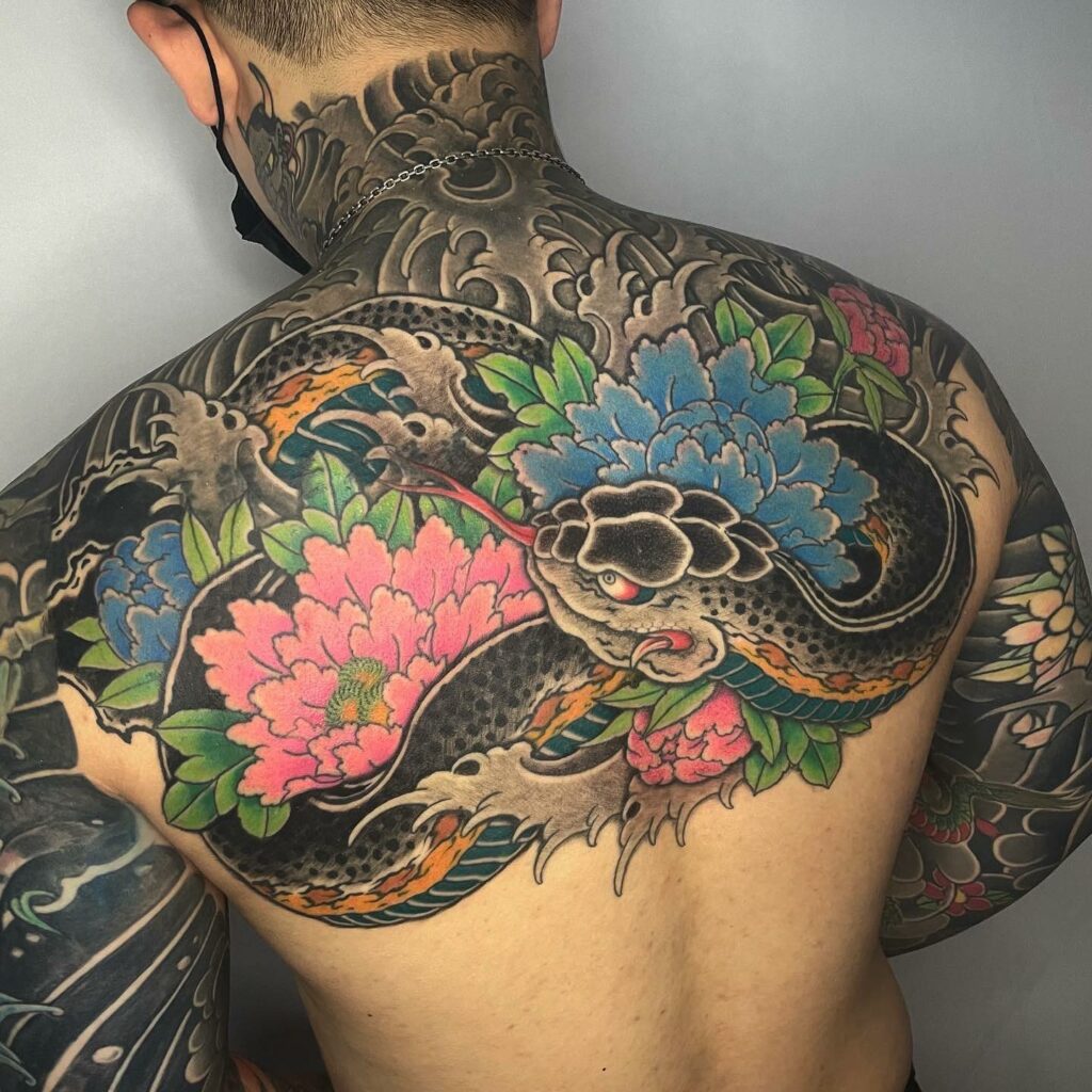 11+ Snake Flower Tattoo Ideas That Will Blow Your Mind! 17 Japanese Style Snake And Flower Tattoo Ideas