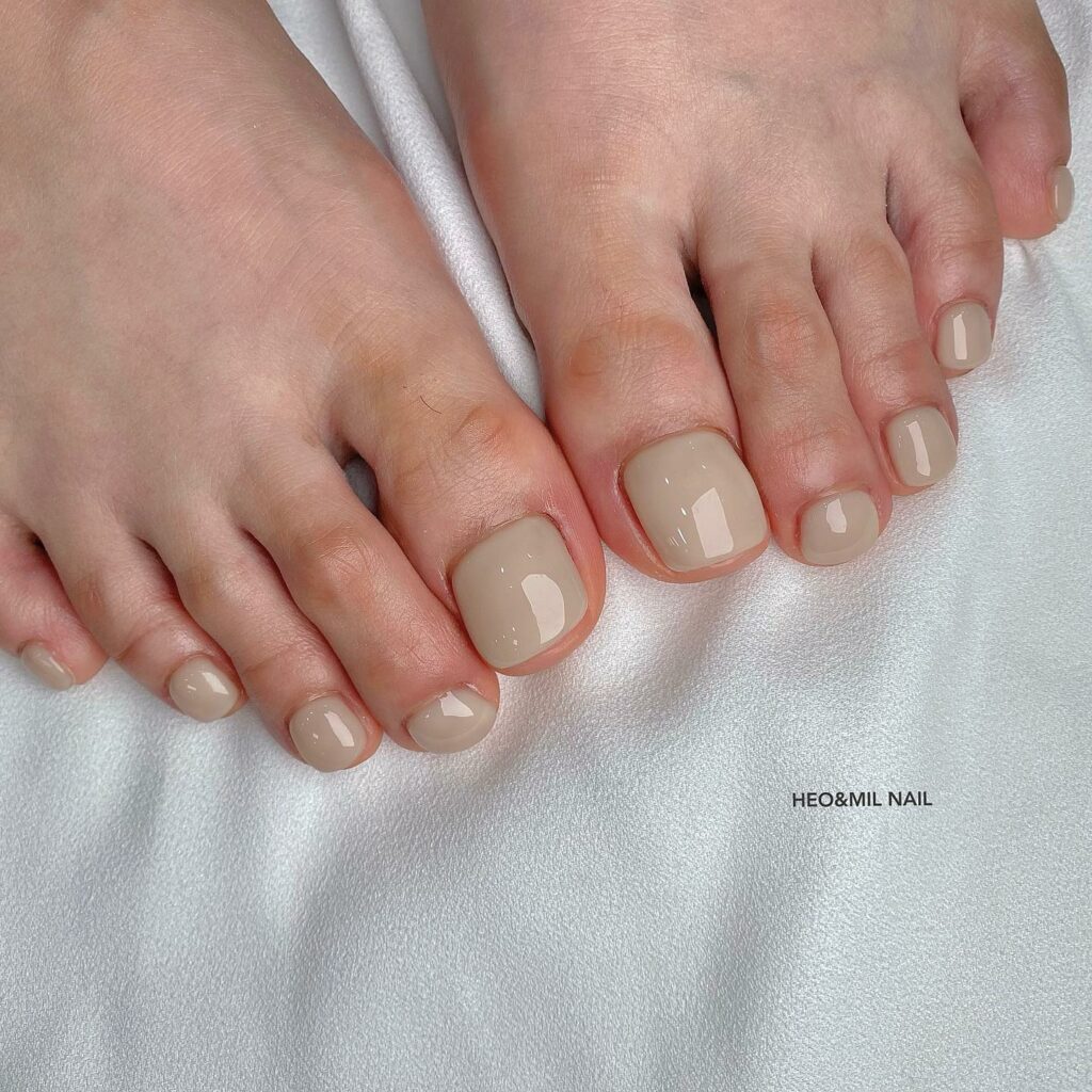 30 Gel Pedicure Ideas to Experiment with in 2024 38 Lace Elegance