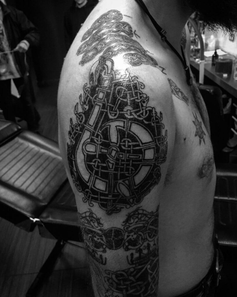11+ Celtic Viking Tattoo Ideas That Will Blow Your Mind! 15 Large Celtic Pattern Arm Tattoo