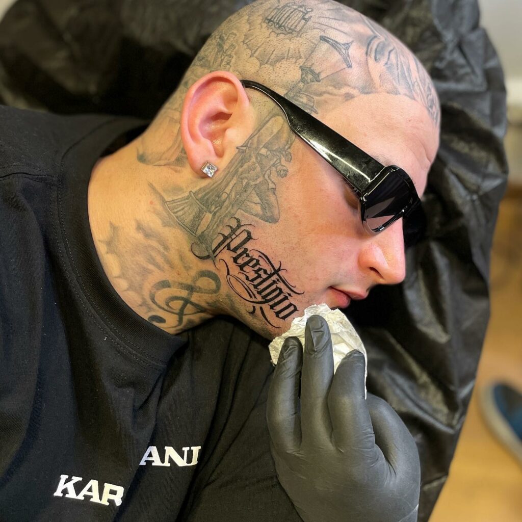 10+ Chicano Tattoo Lettering Ideas That Will Blow Your Mind 11 Lettering Chicano Tattoo with Fonts