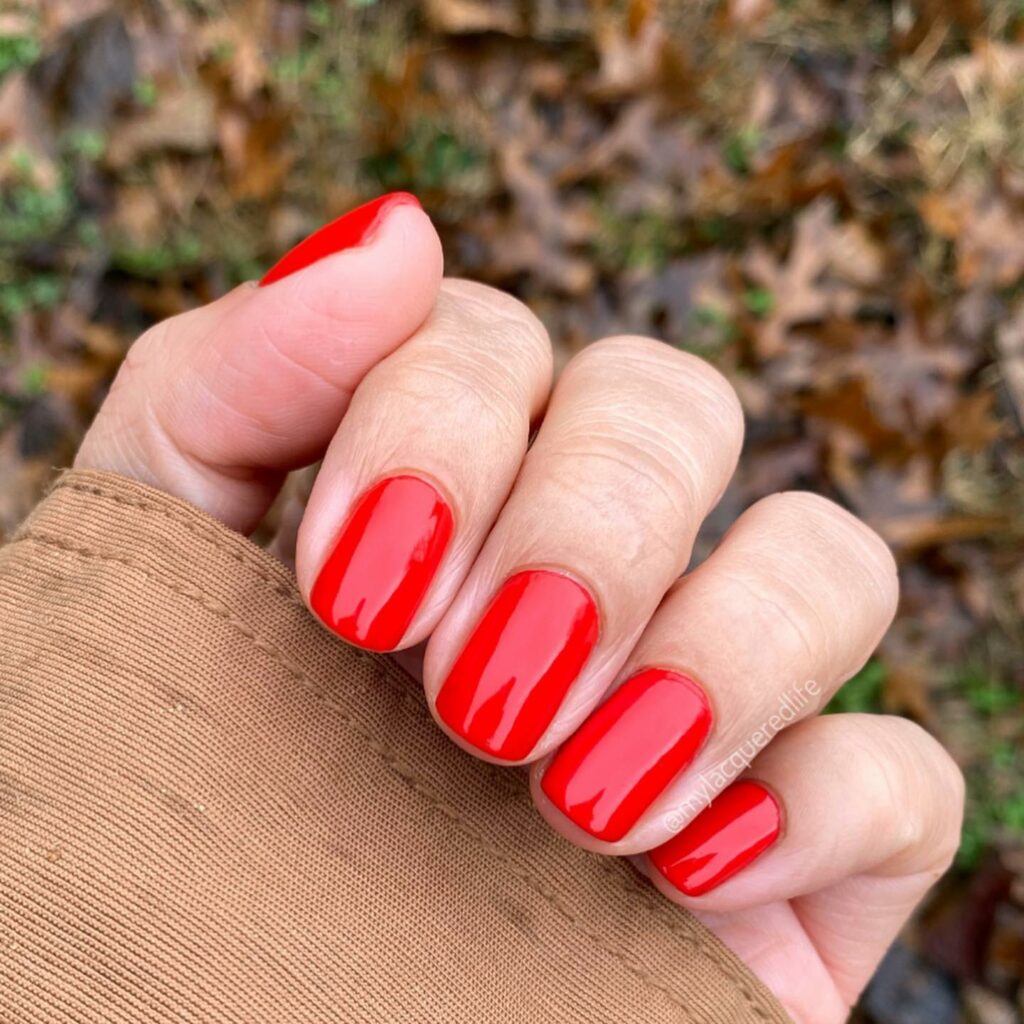 20 LATEST SHORT RED NAIL IDEAS TO TRY IN 2024! 26 Chic Short Red Nails