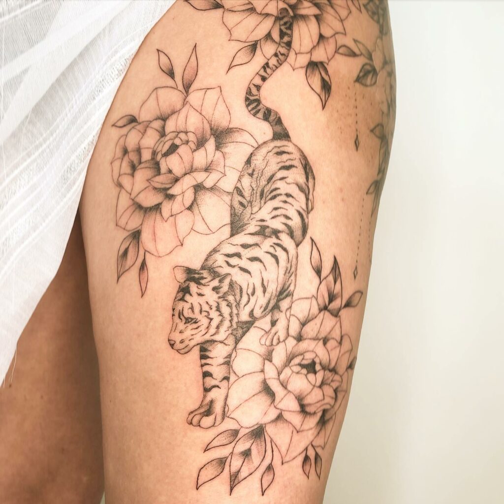 12+ Tiger Thigh Tattoo Ideas That Will Blow Your Mind! 19 Lotus Tiger On Thigh Tattoo