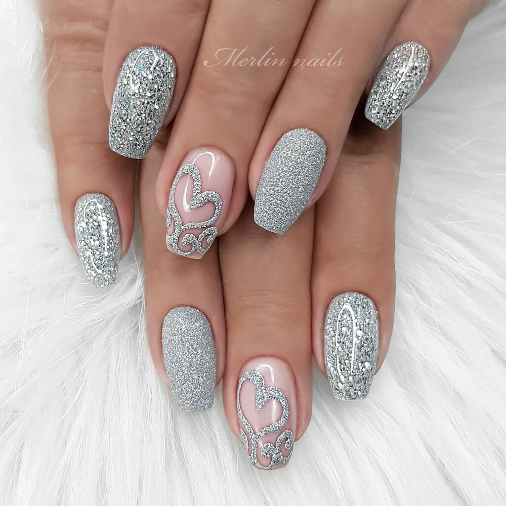 Shine with 20 Silver Christmas Nail Ideas in 2024 17 Luxe Silver Christmas Nails