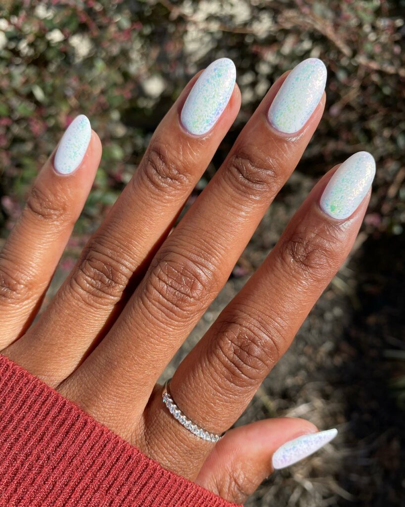 Milky Nail Trends of 2024 🥛 15 Make ’Em Matte