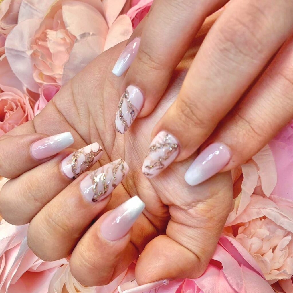 Chic Ombré French Nail Designs to Try in 2024 🇫🇷 37 Marbled French Ombré