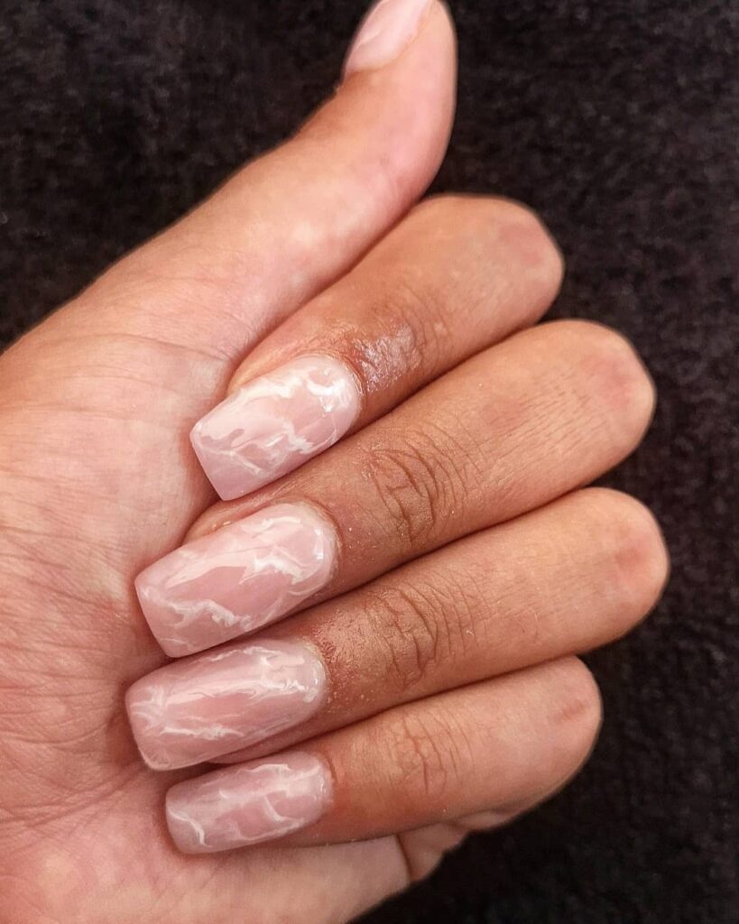 Marbled squoval Nails