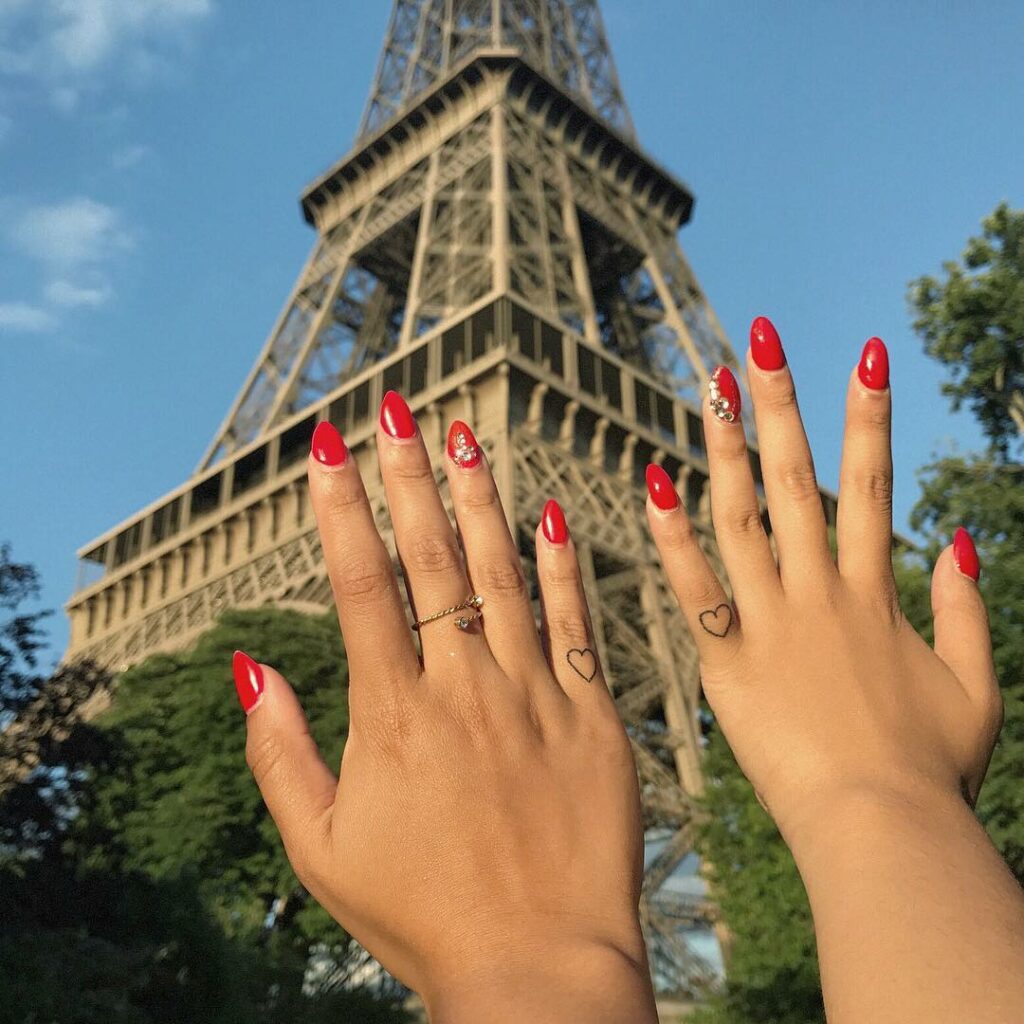 17+ Finger Heart Tattoo Ideas To Inspire You! 24 Matching Finger Heart Tattoos