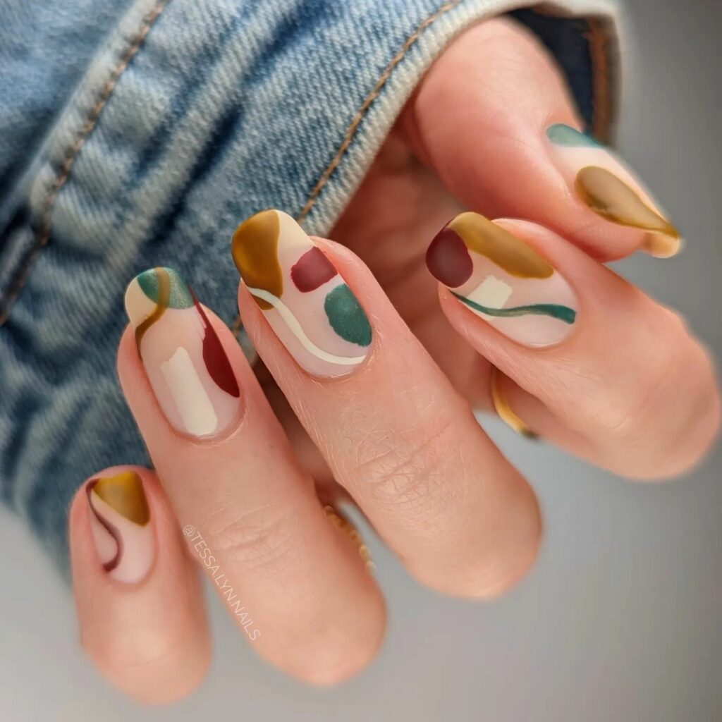 Natural-Looking Nail Ideas to Inspire You in 2024 π
12 Matte Abstracts