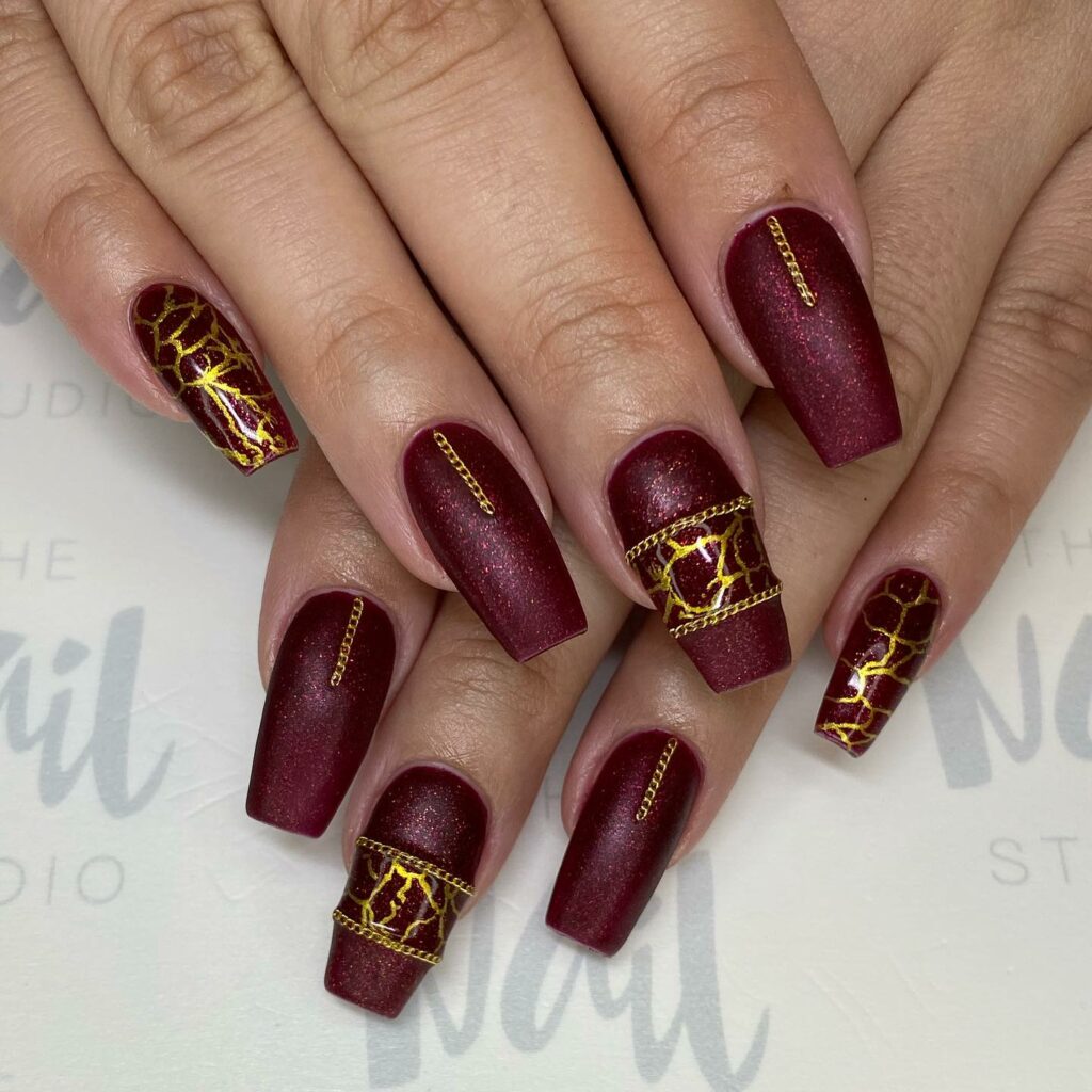 30 Latest Matte Nail Ideas To Try In 2024! 47 Matte Chain Accents